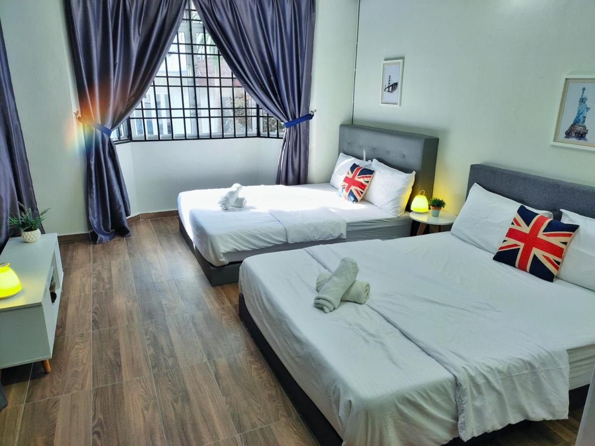Semi-Detached, Up To 21 Pax, 4 Bedrooms, 3 Bathrooms, 4 Car Parks By Star Home Bayan Lepas Kültér fotó